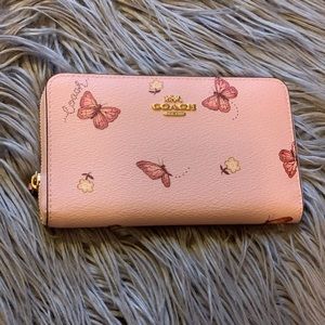 NWT COACH Butterfly Print Medium ID Wallet